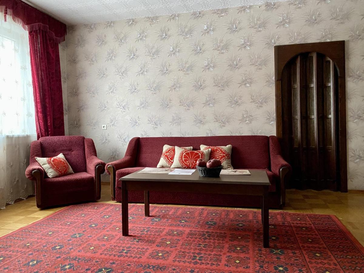 ריגה Spacious 3-Room Apartment & Parking מראה חיצוני תמונה